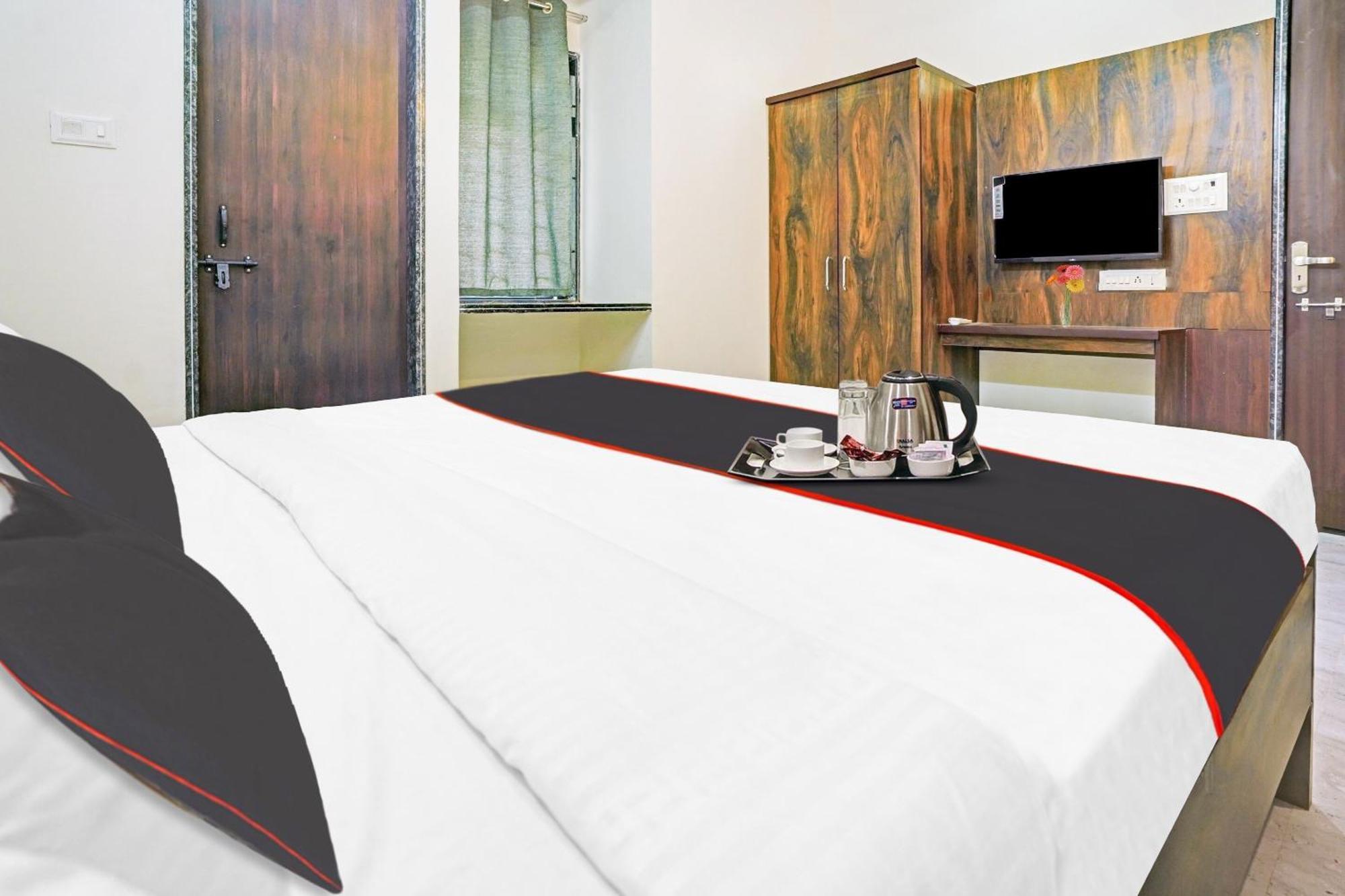 Hotel O Ssg Бопал Екстериор снимка
